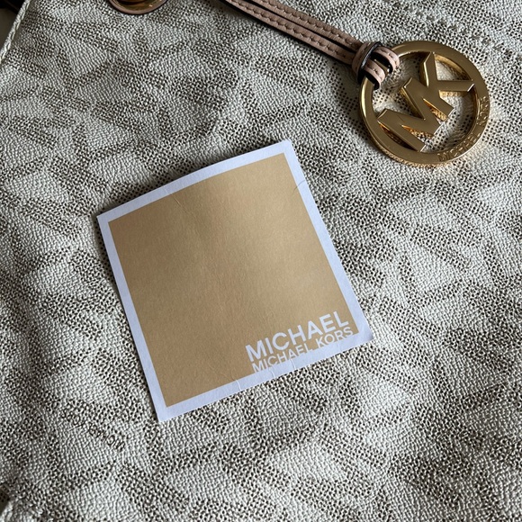 Michael Kors Large Leather Logo Shoulder Bag - Picture 6 of 16